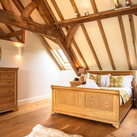Coed Farm-Hot Tub-Sleeps 12-Near Brecon别墅 外观 照片