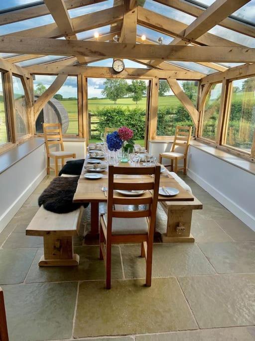 Coed Farm-Hot Tub-Sleeps 12-Near Brecon别墅 外观 照片