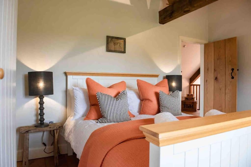 Coed Farm-Hot Tub-Sleeps 12-Near Brecon别墅 外观 照片