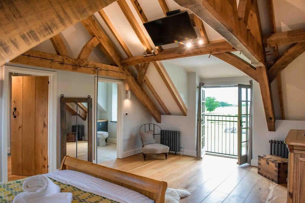 Coed Farm-Hot Tub-Sleeps 12-Near Brecon别墅 外观 照片